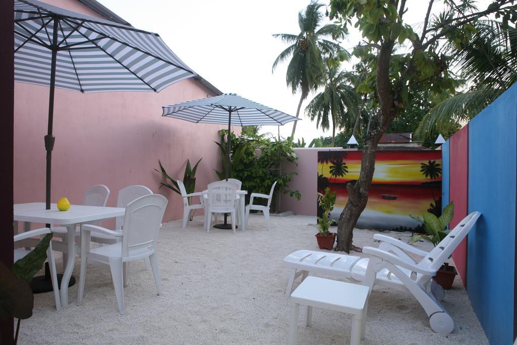 Equa Reef Maldives Hotel Addu City Exterior foto